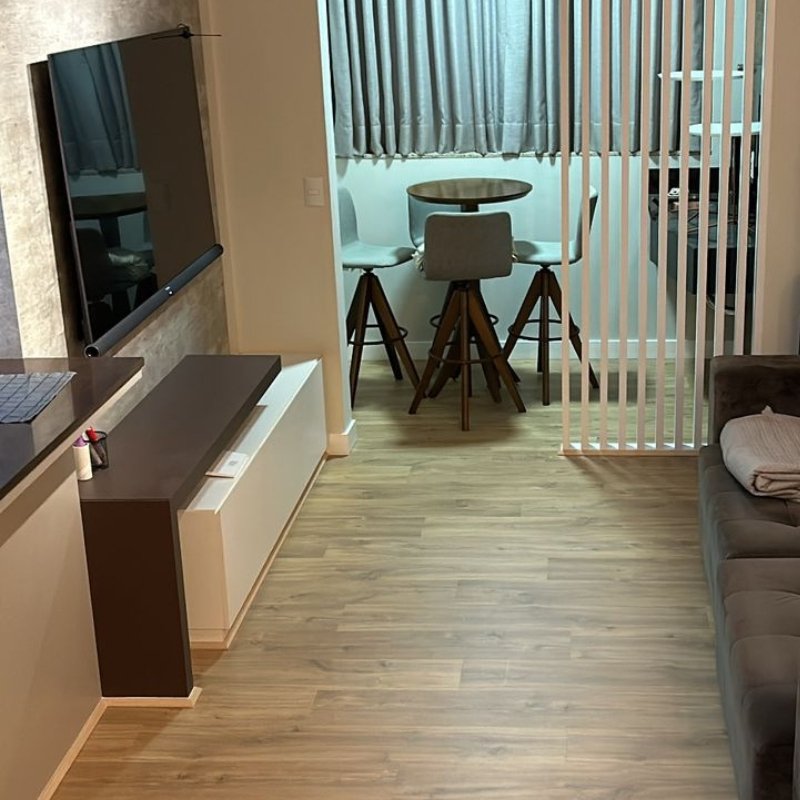 Ambiente Piso Laminado 2