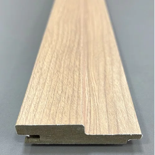 Painel Ripado Eucatex RU Carvalho Tropical cx 6 und - BR 2,70m