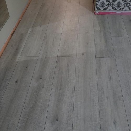 Piso Laminado Quick Step Eligna Wide Carvalho Acinzentado QSEW3680 Cx 2,06m²