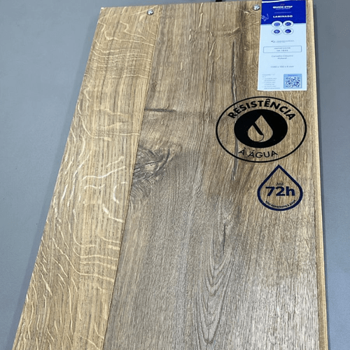 Piso Laminado Quick Step Impressive Carvalho Classico Natural 01848 Cx 1,84m²