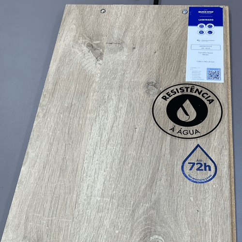Piso Laminado Quick Step Impressive Carvalho Suave Médio 01856 Cx 1,84m²