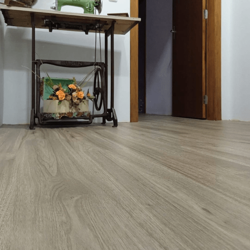Piso Vinílico Arquitech Magnifique 2mm - Charlotte Cx 4,49m²