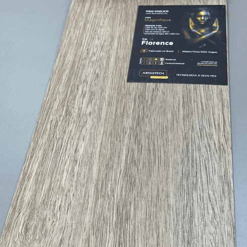 Piso Vinílico Arquitech Magnifique 2mm - Florence Cx 4,49m²