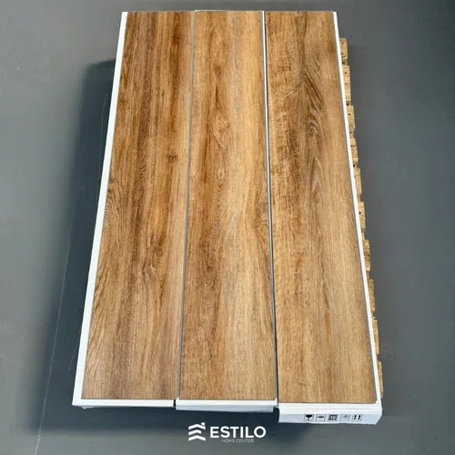 Piso Vinilico SPC Click Tarkett Essence Tech 4,5mm - Maiorca Cx 2,78m²