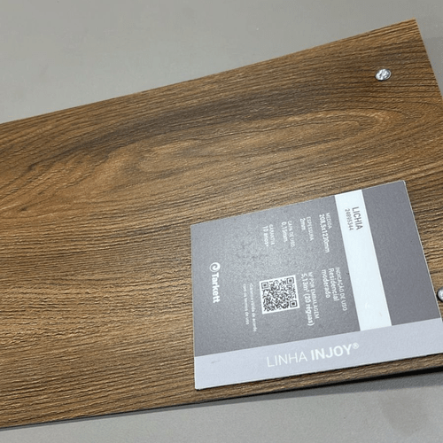 Piso Vinílico Tarkett Injoy 2mm - Lichia Cx 5,13m²