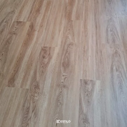 Piso Vinílico Tarkett Injoy 2mm - Papoula Cx 5,13m²