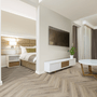 Piso Vinilico Tarkett Essence 30 - Dalia Cx 3,12m² (104 x 600mm)